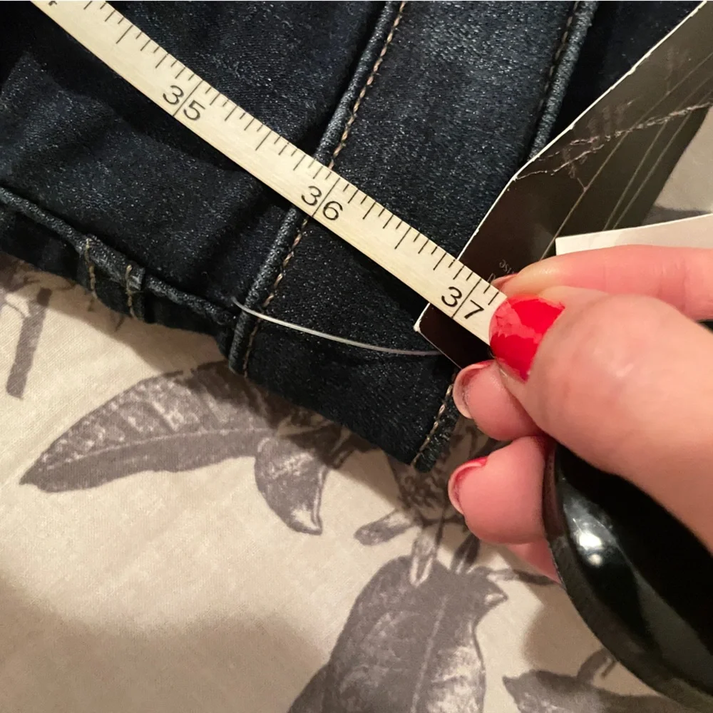 Banana Republic Sculpt Skinny Jeans NWT Size 10 - Picture 9 of 10